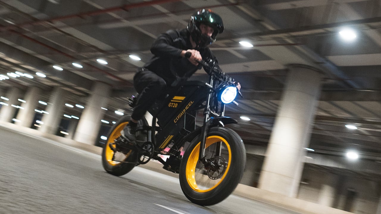 Vélo électrique Fatbike | COSWHEEL GT20 | 1000W | V-max 25 km/h | Autonomie 100 km - Urban Bikes