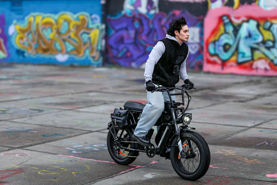 Vélo électrique Fatbike | A-Spadz Cavet Air | 250 W | V-max 25 km/h | Autonomie jusqu’à 100 km - Urban Bikes