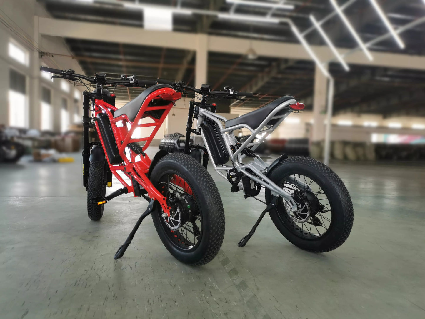 Vélo électrique Fatbike | Atom Ride JY09 | 500 W | V-max 25 km/h | Autonomie 105 km - Urban Bikes