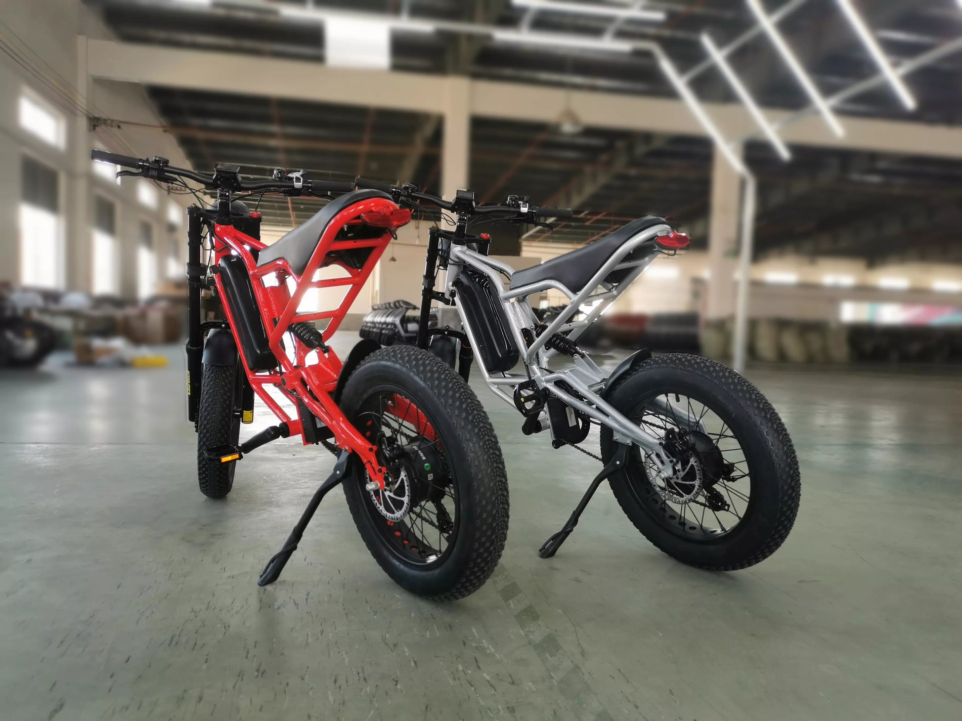 Vélo électrique Fatbike | Atom Ride JY09 | 500 W | V-max 25 km/h | Autonomie 105 km - Urban Bikes