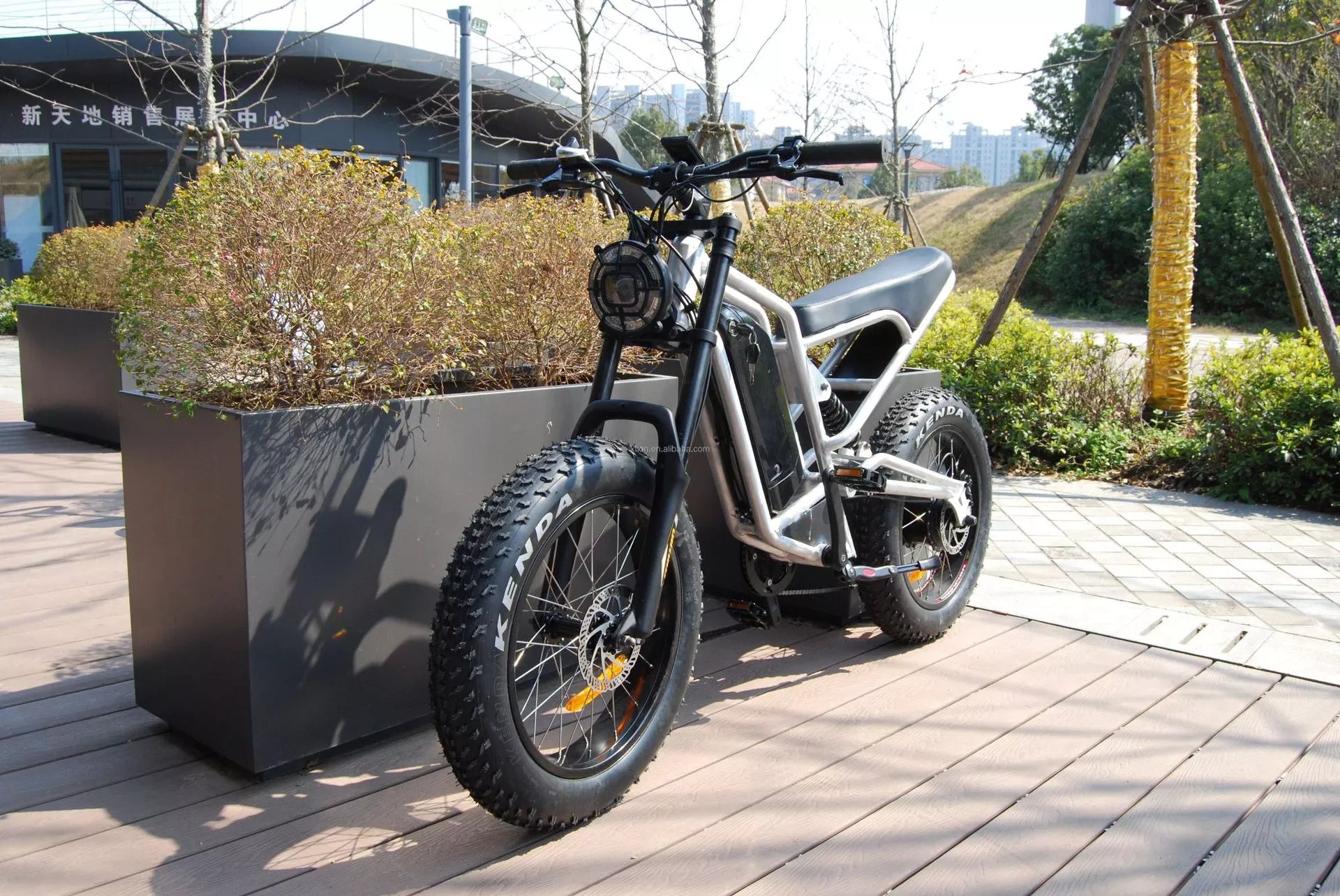 Vélo électrique Fatbike | Atom Ride JY09 | 500 W | V-max 25 km/h | Autonomie 105 km - Urban Bikes