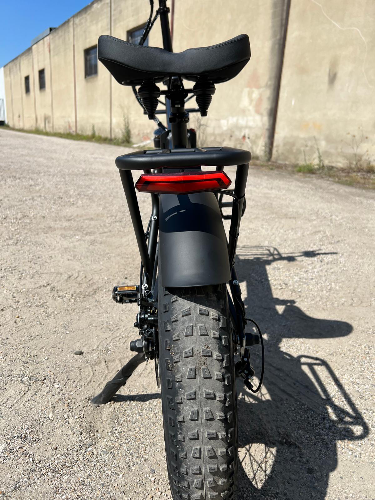 Vélo électrique Fatbike | Atom Ride JY03 | 750 W | V-max 25 km/h | Autonomie 105 km - Urban Bikes