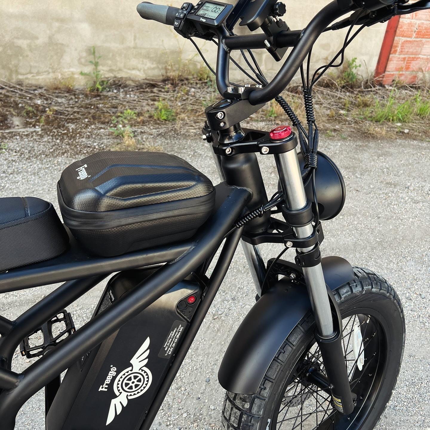 Vélo électrique Fatbike | FREEGO F2 PRO | 1400 W | V-max 25 km/h | Autonomie 80 km - Urban Bikes