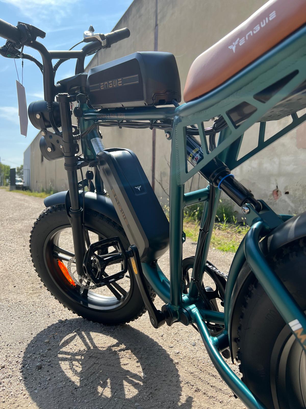 Vélo électrique Fatbike | Engwe M20 | 750 W | V-max 25 km/h | Autonomie 150 km - Urban Bikes