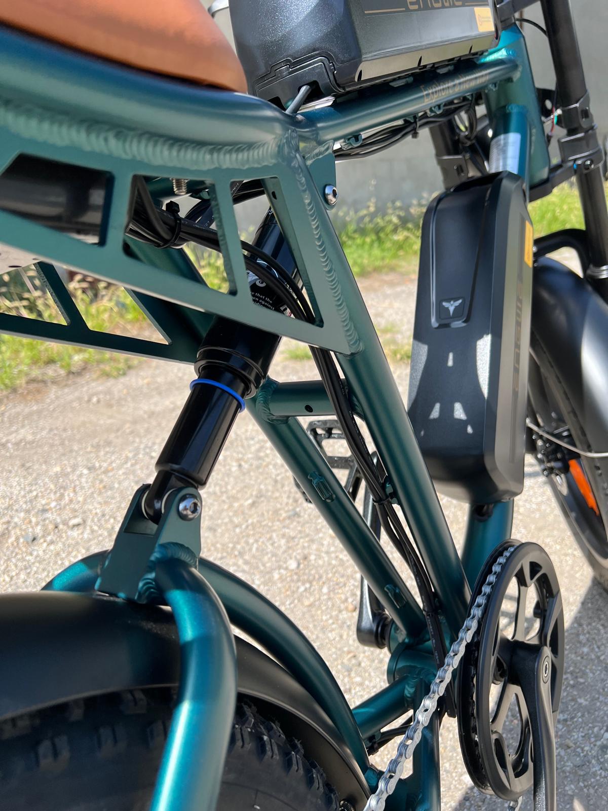 Vélo électrique Fatbike | Engwe M20 | 750 W | V-max 25 km/h | Autonomie 150 km - Urban Bikes