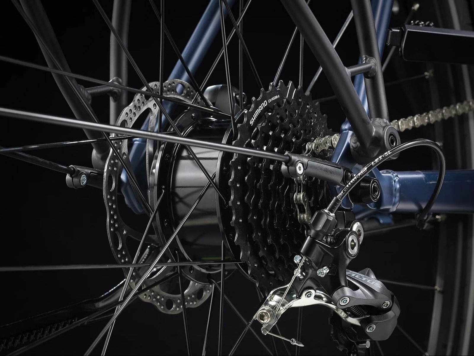 Trek FX+ 2 Shimano Altus 9V 250 Wh 700 mm Bleu 2023 – Image 4